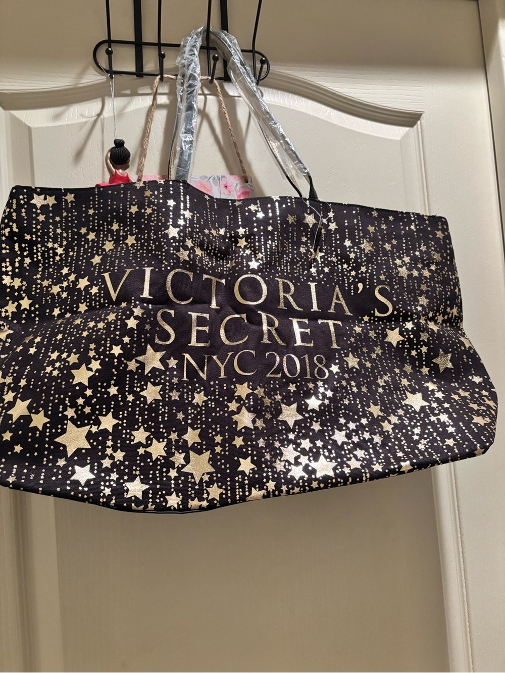 Victoria's Secret Black and Gold Star Print Tote NYC 2018